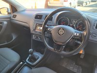 USED 2015 15 VOLKSWAGEN POLO 1.2 TSI BlueMotion Tech SE Hatchback 5dr Petrol Manual Euro 6 (s/s) (90 ps) 