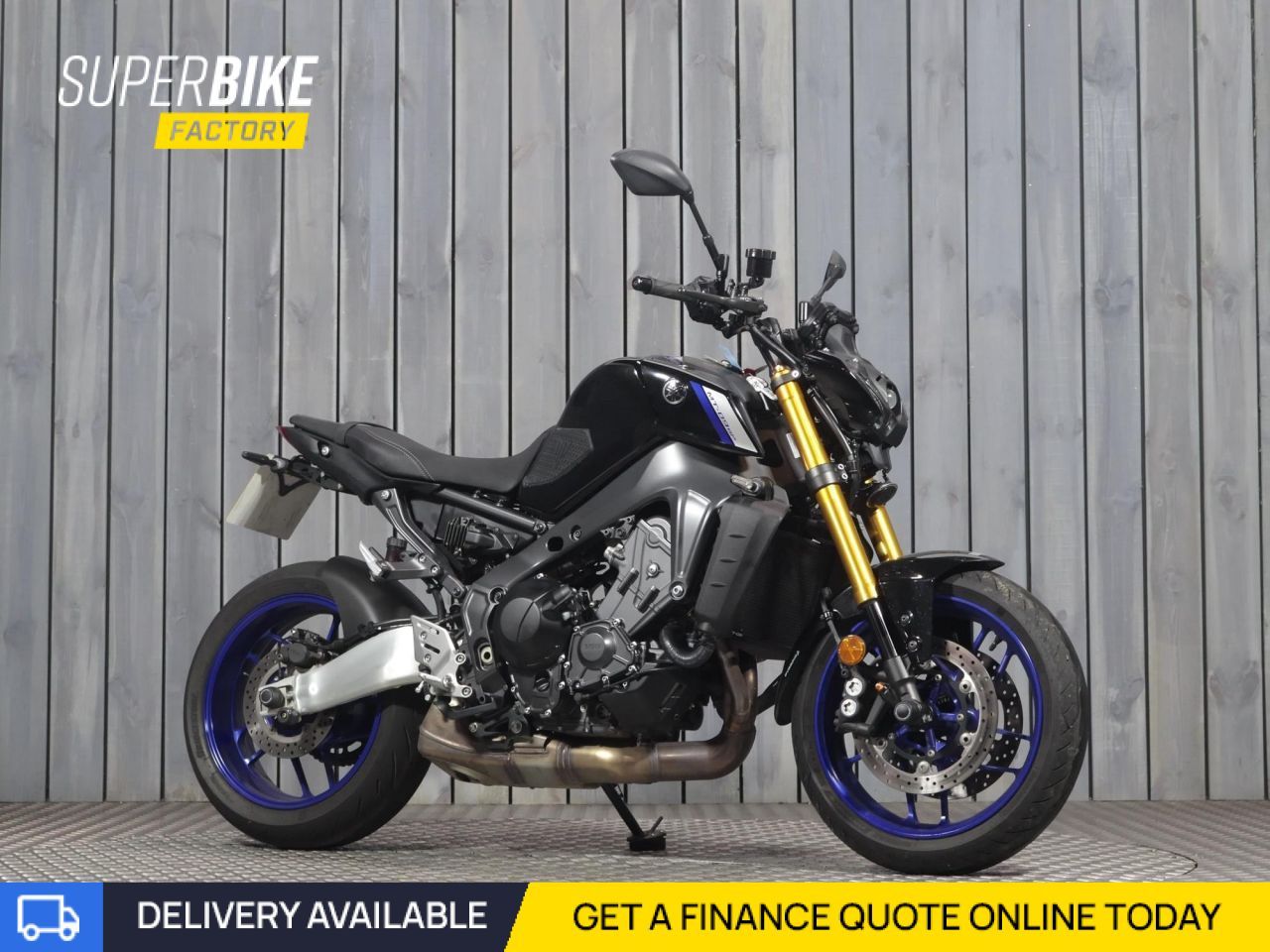 YAMAHA MT-09