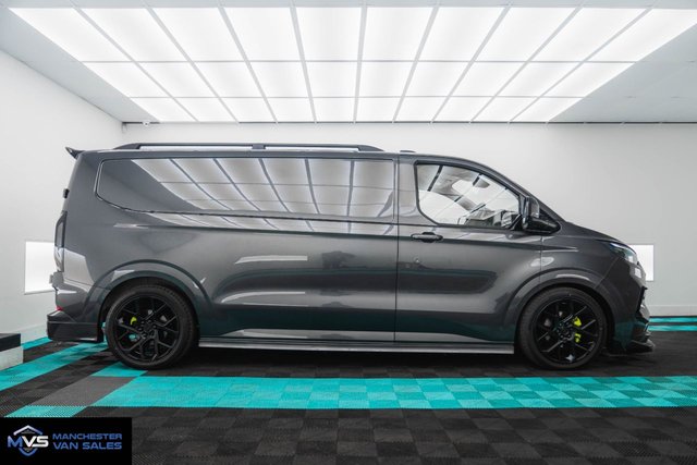 2024 Ford Transit Custom - Photo 3