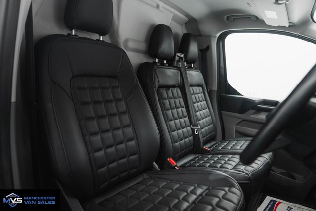 2024 Ford Transit Custom - Photo 4