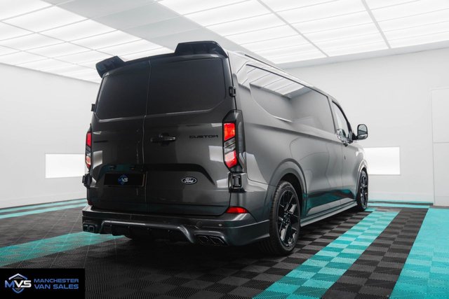 2024 Ford Transit Custom - Photo 10
