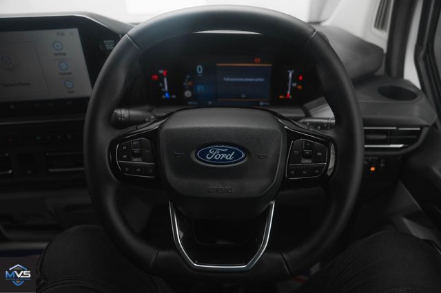 2024 Ford Transit Custom - Photo 8