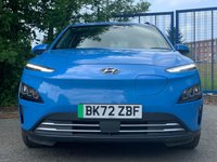 USED 2022 72 HYUNDAI KONA 64kWh Premium SUV 5dr Electric Auto (10.5kW Charger) (204 ps)+1 OWNER FROM NEW+2 KEYS+HISTORY+MEDIA+DIGITAL COCKPIT+APPS+NAVIGATION+BLUETOOTH+PARK CONTROL+PRIVACY+ 2 KEYS+1 OWNER FROM NEW+MEDIA+2 CABLES+CLIMATE+PARK CONTROL+NAV+BLUETOOTH+APPS+DIGITAL COCKPIT+LONG RANGE+CRUISE+ALLOYS+HEATED FRONT SEATS+HPI CLEAR