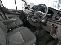 USED 2021 70 FORD TRANSIT CUSTOM 280 2.0 EBL 130 BHP SWB TREND AUTOMATIC 6 DOOR ( SAT NAV ! ) AUTOMATIC | 6 DOORS | AIR CON | SAT NAV