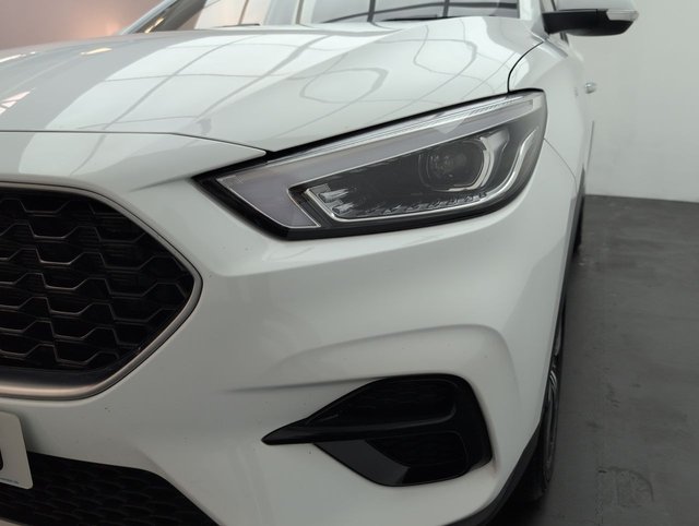 USED 2022 22 MG MG ZS 1.5 Vti-Tech Excite Suv 5dr Petrol Manual Euro 6 (s/S) (106 Ps) - Sensors, Air Con , Bluetooth