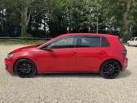 USED 2013 63 VOLKSWAGEN GOLF 2.0 TSI BlueMotion Tech GTI Hatchback 5dr Petrol DSG Euro 6 (s/s) (220 ps) FINANCE AVAILABLE FROM 9.9 APR