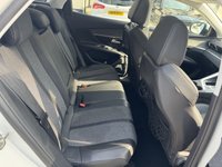 USED 2017 67 PEUGEOT 3008 1.2 PureTech Allure SUV 5dr Petrol EAT Euro 6 (s/s) (130 ps) 2 KEYS FSH PANROOF 360 CAMERA