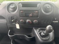 USED 2016 66 RENAULT MASTER 2.3 dCi 35 Business 9 SEATER / WINDOW Van 6dr FWD LWB Med/ Roof Euro 6 (110 bhp) 9 SEATER MINIBUS CREW CAB