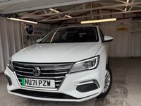 USED 2021 71 MG MG5 52.5kWh Exclusive Estate 5dr Electric Auto (156 ps)+2 KEYS+2 CHARGE CABLES+HISTORY+MEDIA+SUNROOF+LEATHER SEATS+NAVIGATION+DIGITAL DASH+MEDIA+REVERSE CAMERA+ 2 KEYS+HISTORY+2 CABLES+SATNAV+FULL LEATHER HEATED SEATS+ALLOYS+APPLECARPLAY+REVERSE CAM+PARK SENSORS+CRUISE+HPI CLEAR