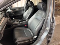 USED 2018 18 HONDA CIVIC 1.0 VTEC Turbo EX Hatchback 5dr Petrol Manual Euro 6 (s/s) (129 ps)+1 FORMER KEEPER+FSH+2 KEYS+PANORAMIC SUNROOF+LEATHER SEATS+MEDIA+APPS+NAVIGATION+ACTIVE CRUISE CONTROL+ 2 KEYS+1 FORMER KEEPER+FSH+NAV+PANORAMIC SUNROOF+CRUISE+BLUETOOTH+MEDIA+HEATED LEATHER SEATS+PARK CONTROL WITH CAMERA+USB+AUX+DAB+CLIMATE+ALLOYS+HPI CLEAR