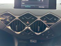 USED 2022 22 DS AUTOMOBILES DS 3 CROSSBACK E-TENSE 50kWh Bastille Crossback 5dr Electric Auto (136 ps)+2 KEYS+CHARGE CABLE+PARK CONTROL+HALF LEATHER SEATS+MEDIA+APPS+DIGITAL DASH+PRIVACY 2 KEYS+HISTORY+PARK CONTROL+HALF LEATHER SEATS+PRIVACY+ALLOYS+DIGITAL DASH+APPS+CRUISE+HPI CLEAR