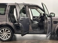 USED 2016 16 LAND ROVER DISCOVERY 4 3.0 SD V6 Landmark SUV 5dr Diesel Auto 4WD Euro 6 (s/s) (256 bhp) Rear Entertainment Screens