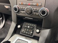 USED 2016 16 LAND ROVER DISCOVERY 4 3.0 SD V6 Landmark SUV 5dr Diesel Auto 4WD Euro 6 (s/s) (256 bhp) Rear Entertainment Screens