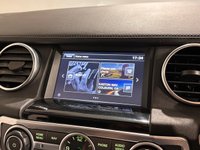 USED 2016 16 LAND ROVER DISCOVERY 4 3.0 SD V6 Landmark SUV 5dr Diesel Auto 4WD Euro 6 (s/s) (256 bhp) Rear Entertainment Screens