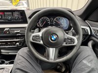 USED 2017 17 BMW 5 SERIES 3.0 530d M Sport Saloon 4dr Diesel Auto Euro 6 (s/s) (265 ps) HEATED SEATS+NAV+F/R SENSORS