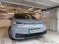 USED 2022 22 VOLKSWAGEN ID.3 Pro Performance 58kWh Family Hatchback 5dr Electric Auto (204 ps)+1 OWNER FROM NEW+2 KEYS+PANORAMIC SUNROOF+CLIMATE+NAVIGATION+BLUETOOTH+PRIVACY+MEDIA+APPS+DIGITAL COCKPIT+ 2 KEYS+1 OWNER FROM NEW+CABLE+PANORAMIC SUNROOF+PRIVACY+CLIMATE+PARK CONTROL+NAV+MEDIA+BLUETOOTH+USB+AUX+DAB+CRUISE+HPI CLEAR