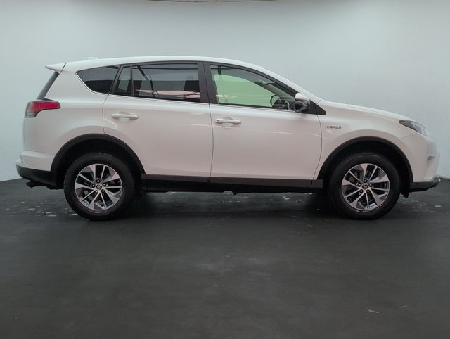 USED 2018 18 Toyota Rav4 2.5 Vvt-H Icon Suv 5dr Petrol Hybrid Cvt Euro 6 (s/S) (197 Ps) - Sat Nav, Privacy, Sensors