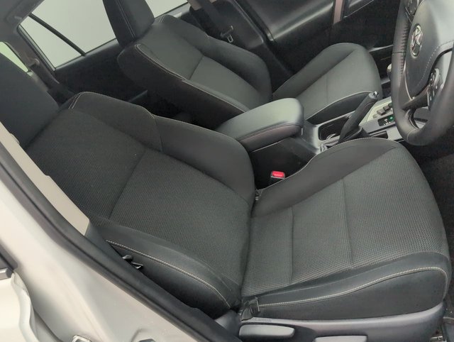 USED 2018 18 Toyota Rav4 2.5 Vvt-H Icon Suv 5dr Petrol Hybrid Cvt Euro 6 (s/S) (197 Ps) - Sat Nav, Privacy, Sensors