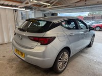 USED 2019 19 VAUXHALL ASTRA 1.4i Turbo Elite Nav Hatchback 5dr Petrol Manual Euro 6 (150 ps)+2 KEYS+1 FORMER KEEPER+HISTORY+MEDIA+NAVIGATION+BLUETOOTH+ALLOYS+CLIMATE+USB+AUX+ 2 KEYS+2 FORMER KEEPERS+FSH+LEATHER HEATED SEATS+CRUISE+NAV+USB+HEATED STEERING WHEEL+AIRCON+BT AUDIO+ALLOYS+CLIMATE+HPI CLEAR