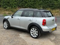 USED 2012 12 MINI COUNTRYMAN 1.6 Cooper SUV 5dr Petrol Manual Euro 5 (s/s) (122 ps) OVER &pound;7500 FACTORY EXTRAS