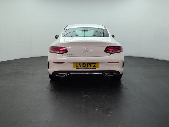 USED 2019 19 Mercedes-Benz C Class 2.0 C300 Amg Line Coupe 2dr Petrol G-Tronic+ Euro 6 (s/S) (258 Ps) - Sat Nav, Sensors, Climate
