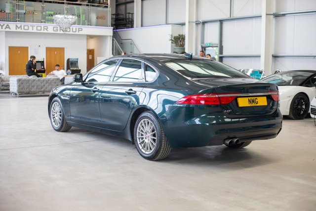 2016 Jaguar Xf 2L Prestige 4dr - Photo 4