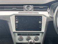 USED 2017 67 VOLKSWAGEN PASSAT 2.0 TDI SE Business Estate 5dr Diesel Manual Euro 6 (s/s) (150 ps) www.suffolkcarcentre.co.uk - Located at Lowestoft