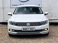 USED 2017 67 VOLKSWAGEN PASSAT 2.0 TDI SE Business Estate 5dr Diesel Manual Euro 6 (s/s) (150 ps) www.suffolkcarcentre.co.uk - Located at Lowestoft