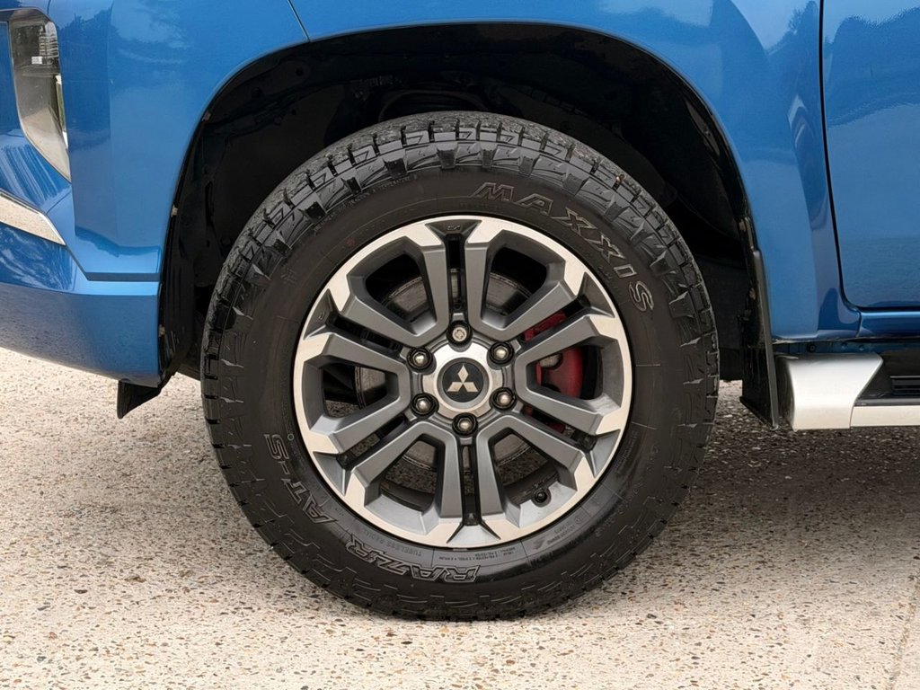 USED 2021 21 MITSUBISHI L200 2.2 DI-D DC Barbarian X Pickup Double Cab 4dr Diesel Auto 4WD Euro 6 (s/s) (150 ps) |360 Reversing Camera|Rear & Front Sensors|4 Wheel Drive|Apple CarPlay/Android Auto|Cruise|