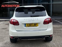 USED 2011 11 PORSCHE CAYENNE 3.0h V6 S SUV 5dr Petrol Hybrid TiptronicS 4WD Euro 5 (s/s) (380 ps) 