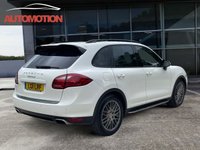 USED 2011 11 PORSCHE CAYENNE 3.0h V6 S SUV 5dr Petrol Hybrid TiptronicS 4WD Euro 5 (s/s) (380 ps) 