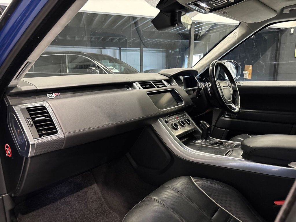 USED 2017 17 LAND ROVER RANGE ROVER SPORT 5.0 V8 SVR SUV 5dr Petrol Auto 4WD Euro 6 (s/s) (550 ps) APPLE CARPLAY | SLIDING ROOF