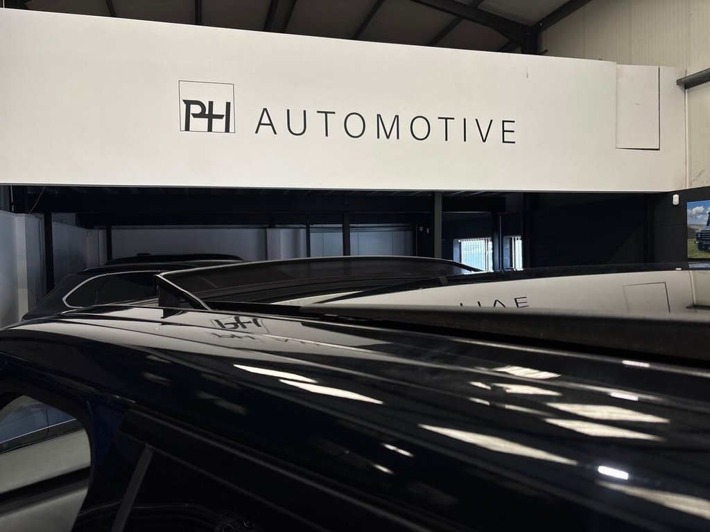 USED 2017 17 LAND ROVER RANGE ROVER SPORT 5.0 V8 SVR SUV 5dr Petrol Auto 4WD Euro 6 (s/s) (550 ps) APPLE CARPLAY | SLIDING ROOF