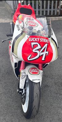 USED 1990 G SUZUKI RG RGV500 Sports Special Kevin Schwantz Replica Very special Kevin Schwantz Replica