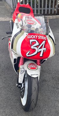 USED 1990 G SUZUKI RG RGV500 Sports Special Kevin Schwantz Replica Very special Kevin Schwantz Replica