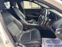 USED 2018 68 JAGUAR XE 2.0i GPF R-Sport Saloon 4dr Petrol Auto Euro 6 (s/s) (200 ps) FINANCE AVAILABLE FROM 8.9 APR