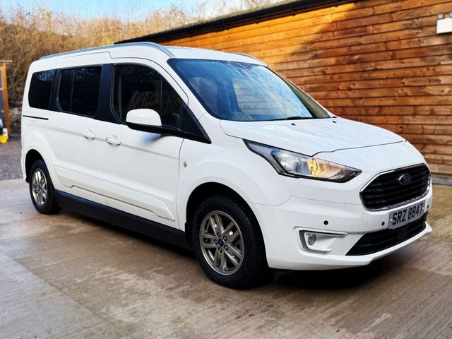 View our FORD GRAND TOURNEO CONNECT