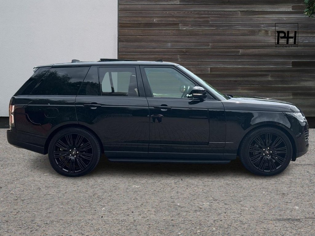 USED 2021 71 LAND ROVER RANGE ROVER 3.0 D300 MHEV Westminster Black SUV 5dr Diesel Auto 4WD Euro 6 (s/s) (300 ps) SIDE STEPS|SLIDING GLASS ROOF