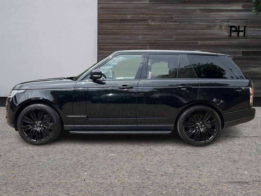 USED 2021 71 LAND ROVER RANGE ROVER 3.0 D300 MHEV Westminster Black SUV 5dr Diesel Auto 4WD Euro 6 (s/s) (300 ps) SIDE STEPS|SLIDING GLASS ROOF