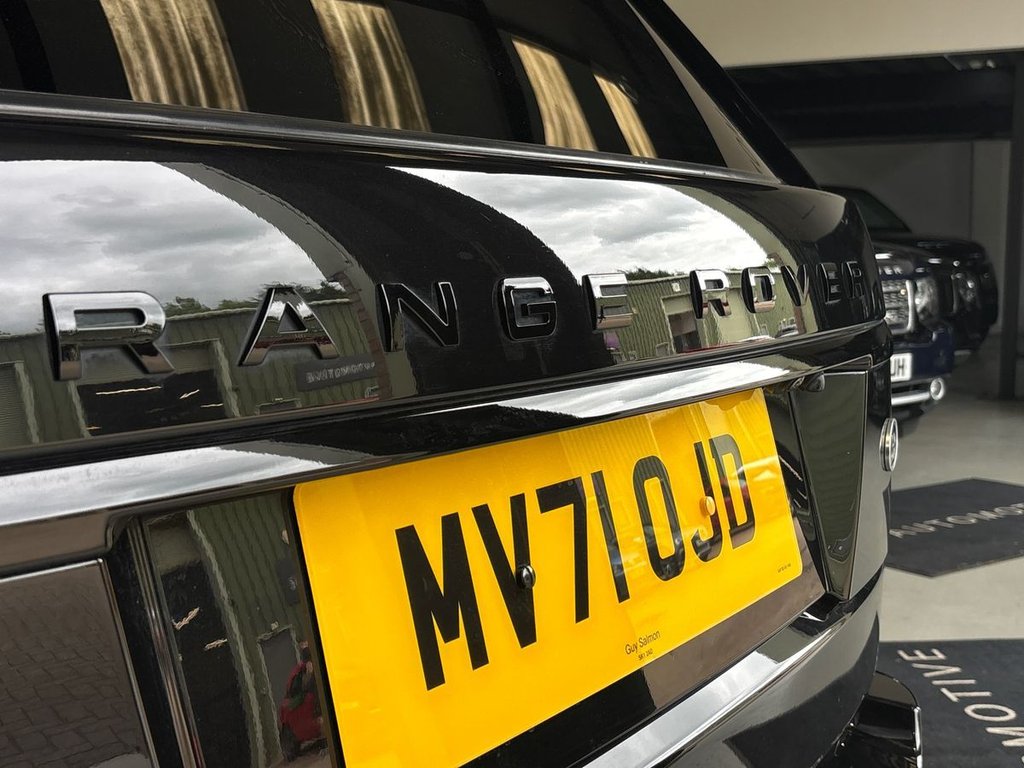 USED 2021 71 LAND ROVER RANGE ROVER 3.0 D300 MHEV Westminster Black SUV 5dr Diesel Auto 4WD Euro 6 (s/s) (300 ps) SIDE STEPS|SLIDING GLASS ROOF