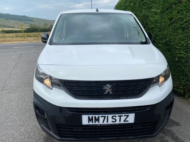 2022 PEUGEOT PARTNER - Photo 3