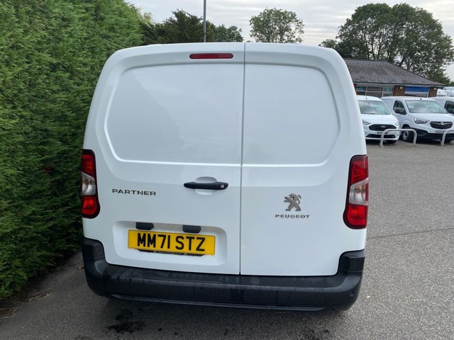 2022 PEUGEOT PARTNER - Photo 8