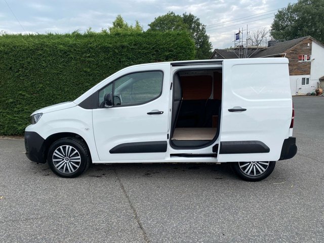 2022 PEUGEOT PARTNER - Photo 6
