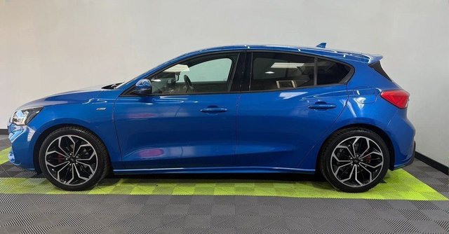 2021 FORD FOCUS - Photo 7