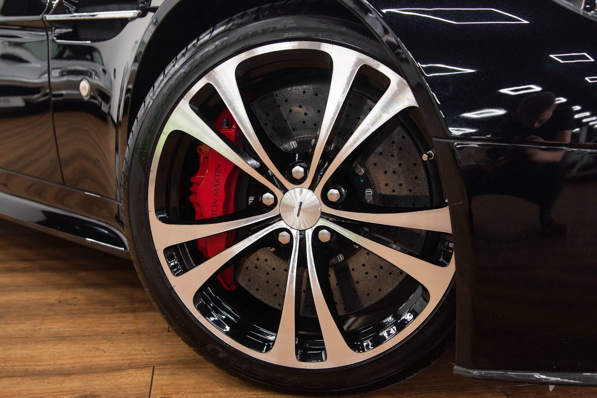 USED 2013 63 ASTON MARTIN VANTAGE 6.0 V12 S 