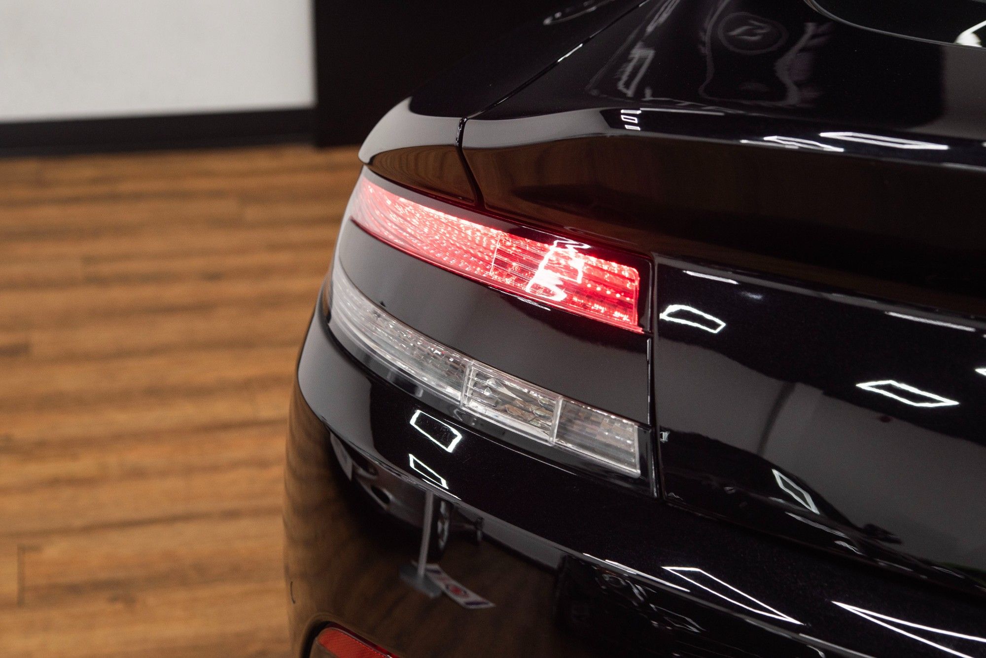 USED 2013 63 ASTON MARTIN VANTAGE 6.0 V12 S 