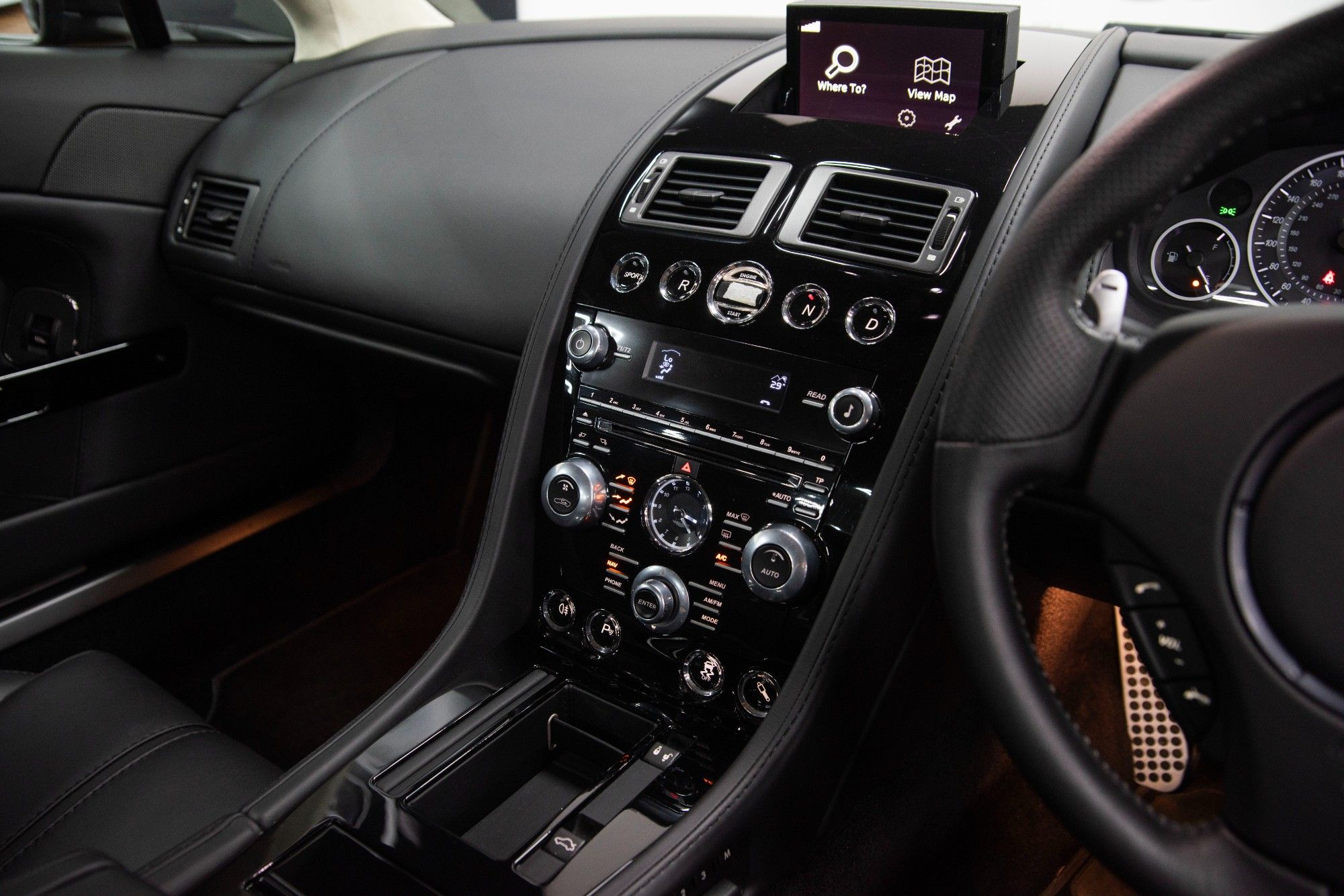 USED 2013 63 ASTON MARTIN VANTAGE 6.0 V12 S 