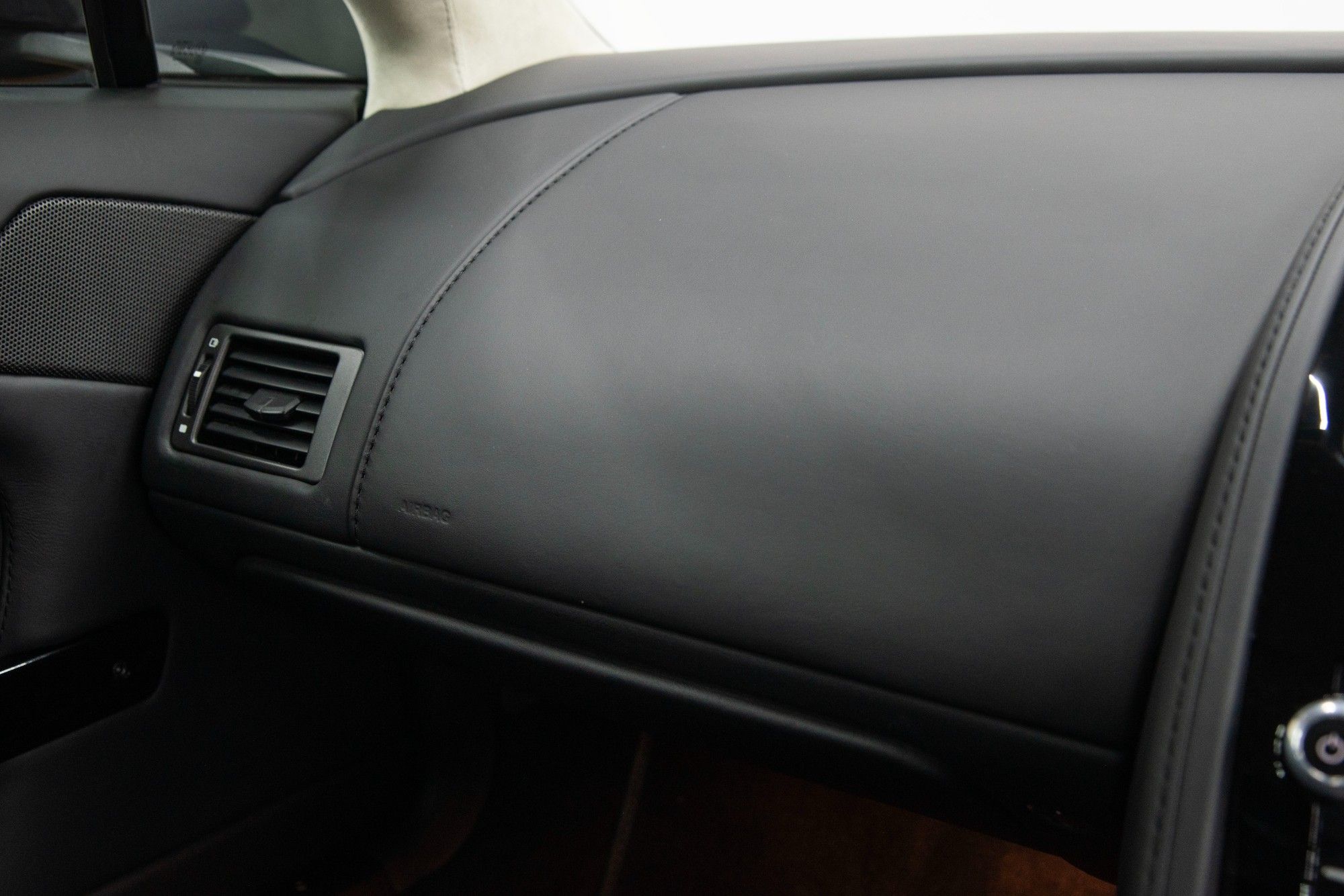 USED 2013 63 ASTON MARTIN VANTAGE 6.0 V12 S 