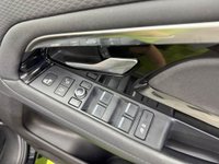 USED 2020 70 LAND ROVER RANGE ROVER EVOQUE 2.0 D150 SUV 5dr Diesel Manual FWD Euro 6 (s/s) (150 ps) 