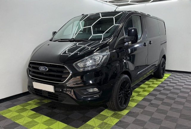 View our FORD TRANSIT CUSTOM